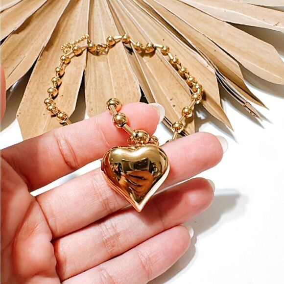 Gold heart necklace M322 - Picture 5 of 5